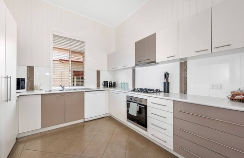 South Toowoomba Casa | Ambiente Cottage - Pet and Family Friendly.