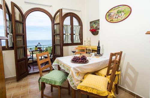 Neromilos Apartamento | Amboula Beach Apartments