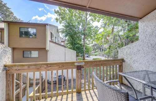 Fernandina Beach Apartamento | Amelia Island Condo with Pool Access Walk to Beach!