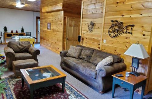 Boone Casa | Amen Corner