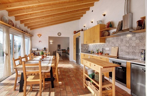 Alta Mora Apartamento | Habitación 'Amêndoa Amarga' con Vista a la Montaña, Wi-Fi y Aire Acondicionado