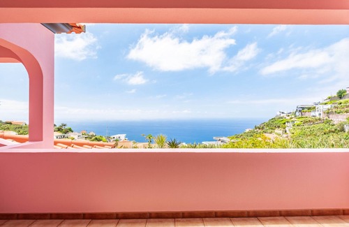 Ponta do Sol Chalet De Esquí | Amendoeira Residence by Madeira Sun Travel