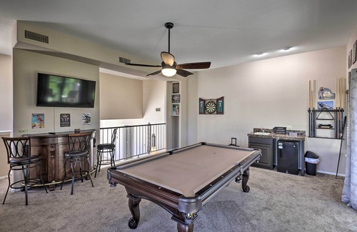 Bullhead City Casa | Amenity-Packed Home w/ Hot Tub & River Views!