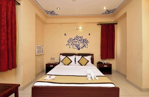 Amer Fort Road Hotel | Amer City Heritage Hotel
