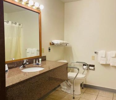 Sandpoint Hotel | America's Best Value Inn Sandpoint