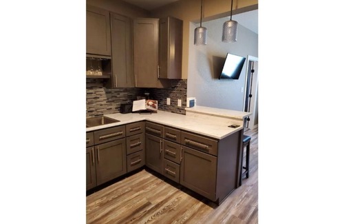 Comfort Casa | American Dreamers Suite (Sleeps 2)