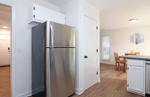 Wilmington Apartamento | American Made- No Better Words
