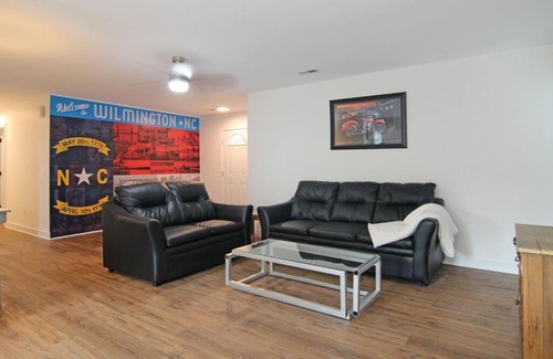 Wilmington Apartamento | American Made- No Better Words