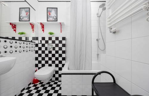 Powisle Apartamento | American Retro Apartment with Balcony Warsaw Powiśle by Noclegi Renters