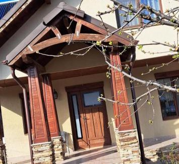 Baltatesti Casa | American Style Vacation Home
