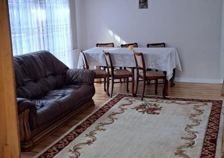 Baltatesti Casa | American Style Vacation Home