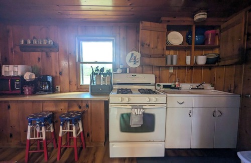 Prudenville Cabina | Cabin #6 - Americana