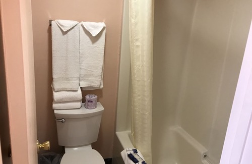 Whiteaker Hotel | Americas Best Value Inn Eugene