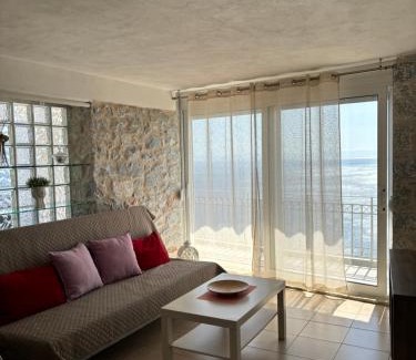 East Mani Casa | Amerini's Stone Guesthouse