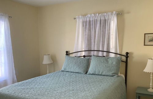Ames Casa | Ames charmer close to Iowa State