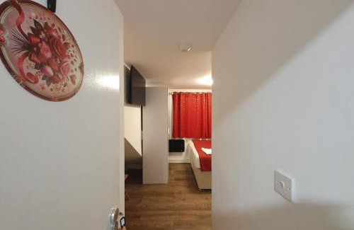 London Borough of Ealing Casa | AMH Hotel - Greenford Station