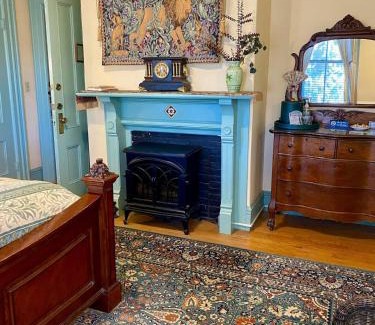 Amherst Center Cama Y Desayuno | Amherst Inn