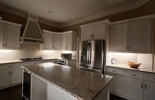 Champion Forest Casa | AMHOT - in Houston with heated pool spa