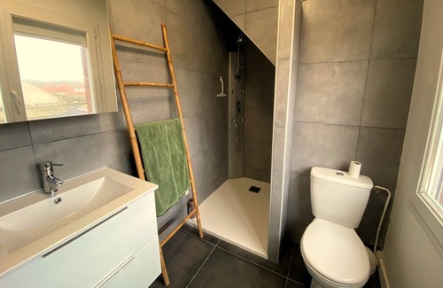 Cagny Casa | Amiens Maison 8p au Calme Beau Jardin