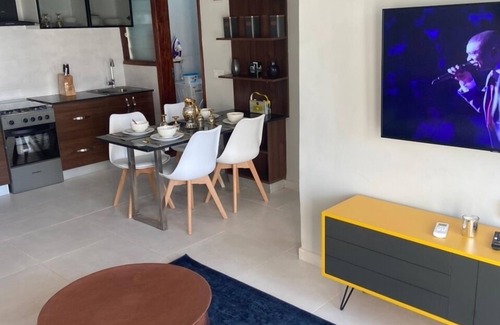 Serrekunda Apartamento | Aminah’s Space - Jobz Luxury Rental