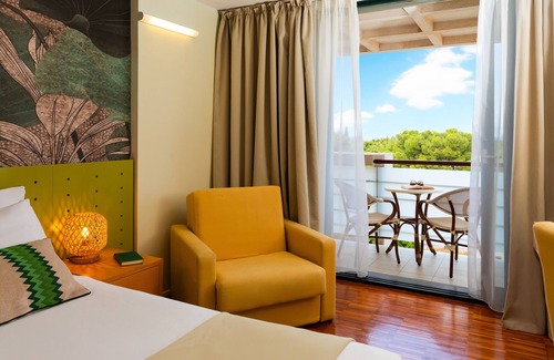 Supetar Hotel | Aminess Vival Velaris Resort