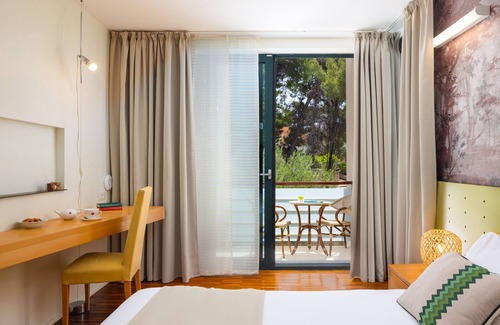 Supetar Hotel | Aminess Vival Velaris Resort