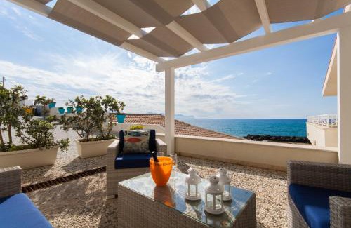 Trappeto Apartamento | Amira Beach Villa by Le Dhome Sicily