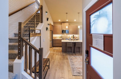 Coeur d'Alene Casa | Ammon Place Getaway - Modern house, close to Centennial Trail and Riverstone!