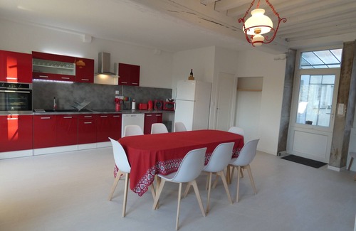 Guillon Casa | Ammonites : Charming cottage in Burgundy