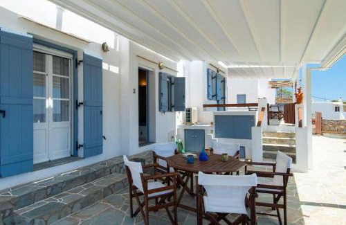 Chrisopigi Casa | Ammos 2 - Seafront maisonette, Glyfo beach, Sifnos