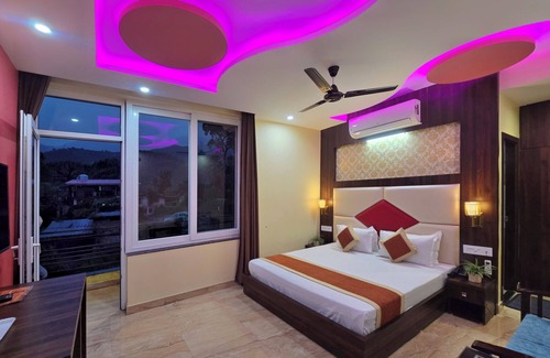 Dharamshala Hotel | Amoda