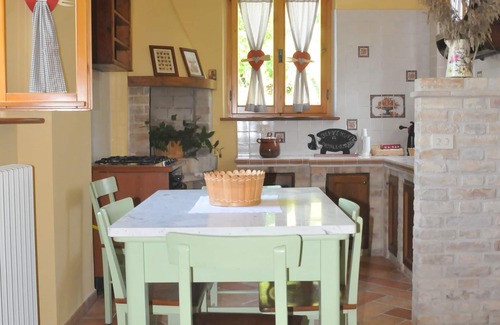 Offida Casa | Entre las colinas del vino, en uno de los pueblos más bellos de Italia y el mar