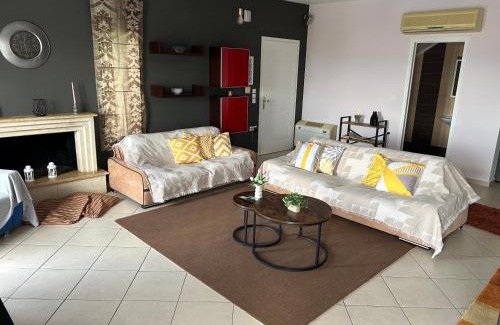 Katakolo Casa | Among the pines