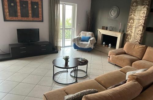 Katakolo Casa | Among the pines
