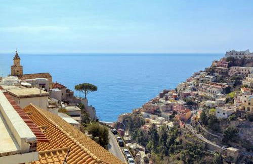 Liparlati Casa | Amore Rentals - Casa Cristallo