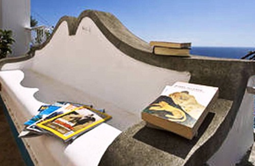 Arienzo Villa | AMORE RENTALS - Villa Le Sirene 1 with Private Pool, Sea View and Breakfast