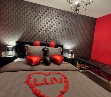 Vigneux-sur-Seine Apartamento | Amour & Romance l Jacuzzi XXL l Table de massage