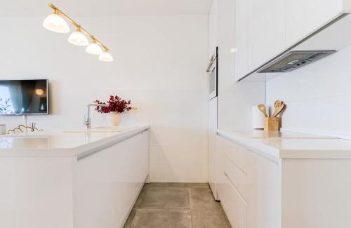 Znjan Apartamento | Amphora apartment with private jacuzzi