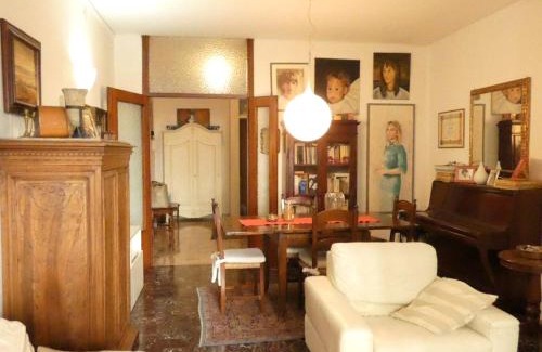 Treviso Apartamento | Ampi spazi, a piedi in centro.