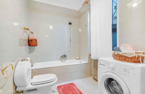 Salo Apartamento | Ampia Dimora a Salò con Parcheggio e Giardino