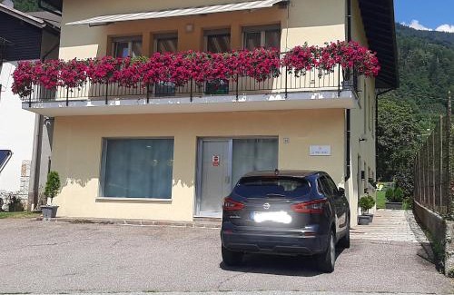 Monclassico Apartamento | Ampia Mansarda a Dimaro in Val di Sole
