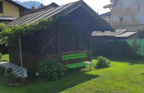Monclassico Apartamento | Ampia Mansarda a Dimaro in Val di Sole