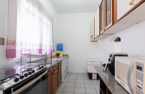 Gravata Apartamento | Ampla e confortável a 400m do mar SP9037