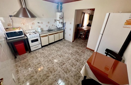 El Calafate Apartamento | Amplia casa en pleno centro con estacionamiento