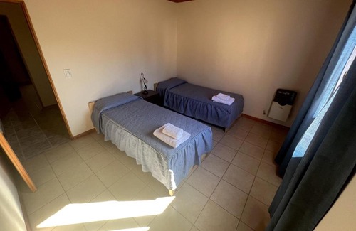 El Calafate Apartamento | Amplia casa en pleno centro con estacionamiento