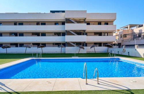 Benajarafe Apartamento | Amplio Ático De 2 Habitaciones