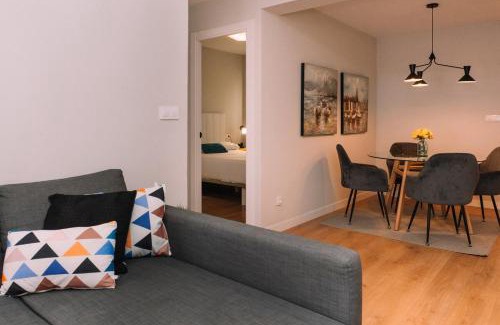Santiago de Vigo Apartamento | Amplio con luz y encanto by CABANA Rentals
