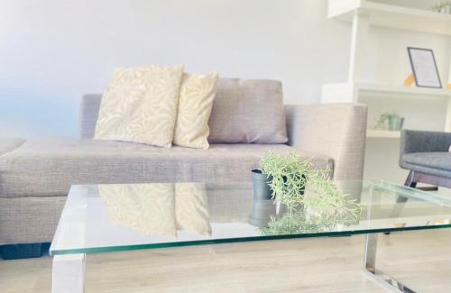 Santiago Apartamento | Amplio depto a pasos de Costanera Center