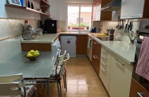 Carboneras Condominio | Amplio piso a 150m. de la playa. Ideal para familias