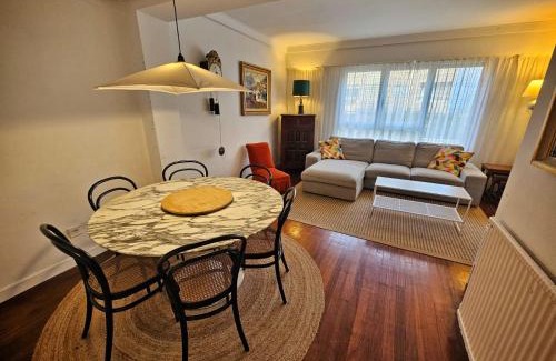 Zarautz Apartamento | Amplio piso en la playa de 135 m2 con garaje